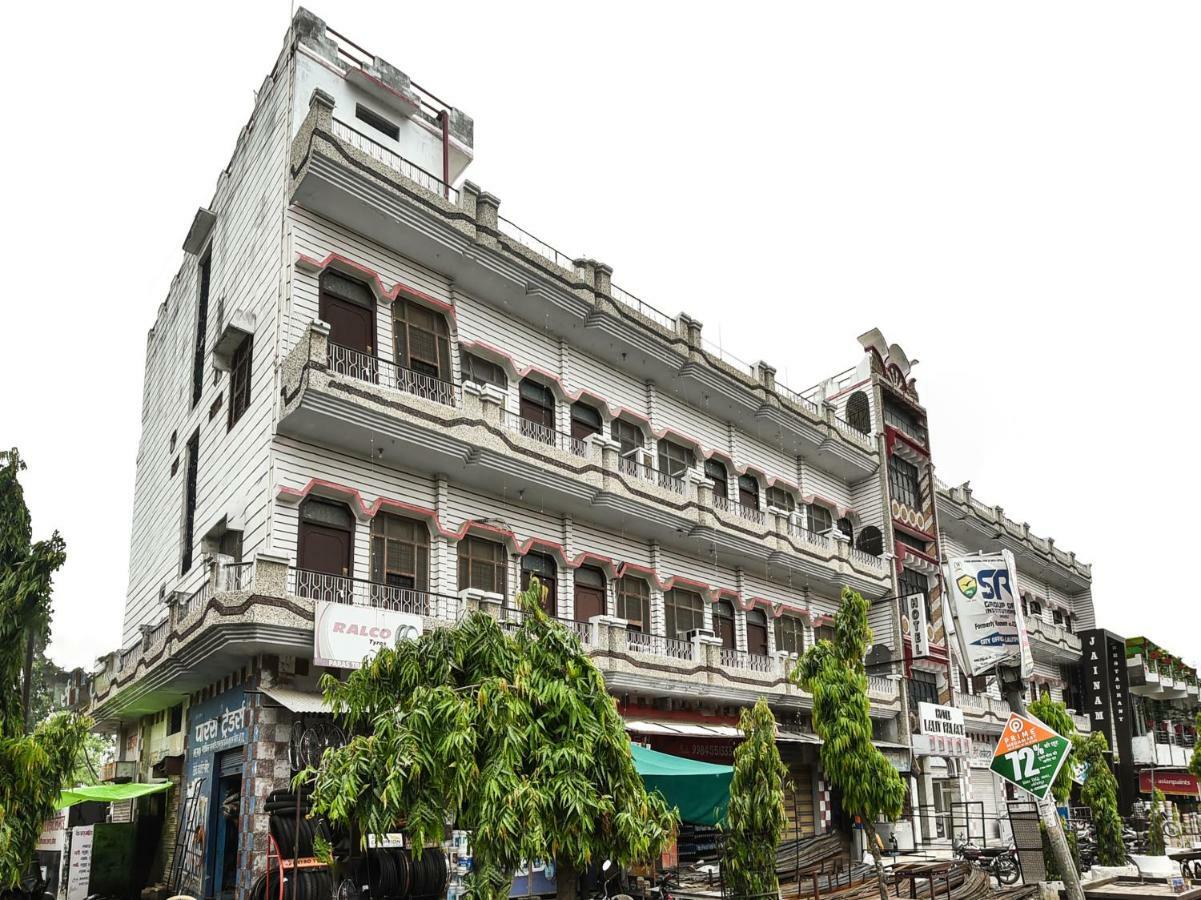 Hotel Lalit Palace Babina 外观 照片