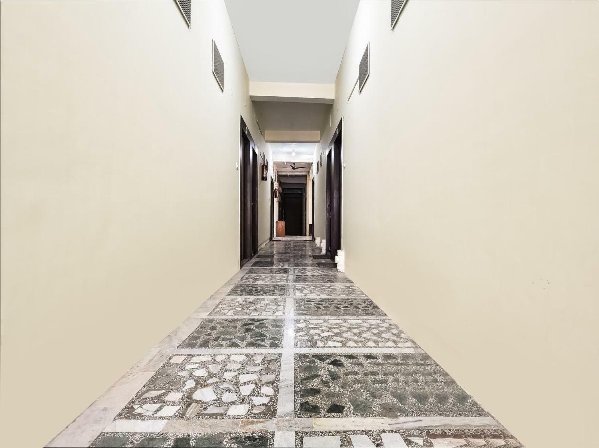 Hotel Lalit Palace Babina 外观 照片