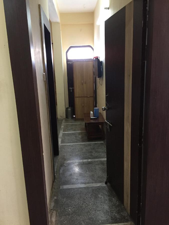 Hotel Lalit Palace Babina 外观 照片