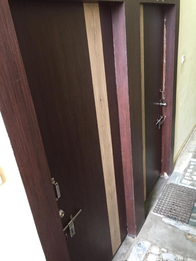 Hotel Lalit Palace Babina 外观 照片